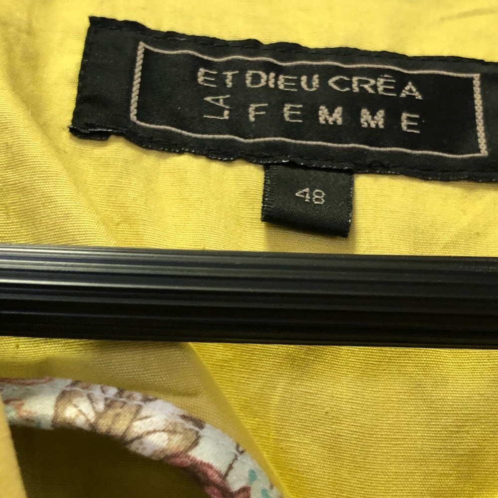 Jacket - Picture 2 of 7